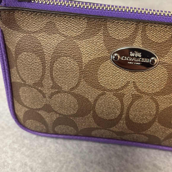 Coach nolita Signature EUC 2015 w/touch of purple - Picture 7 of 13